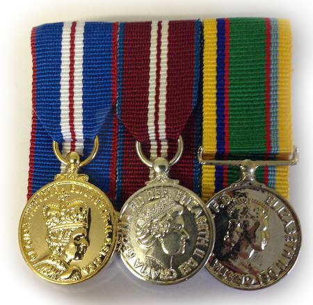 Miniature Medal Set Q G J M , Q D J M, Cadet Forces