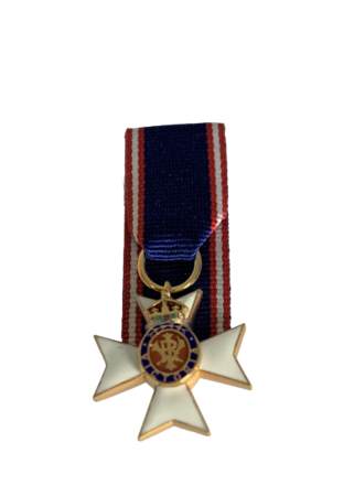 Royal Victorian Order Mini Medal 