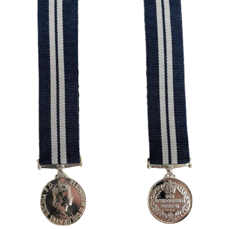 Distinguished Service Medal EIIR loose with ribbon  MINIATURE