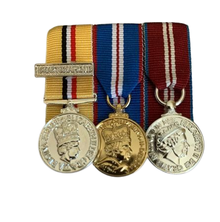 Miniature Op Telic 1 with Clasp , Q G J M , Q D J M court mounted set