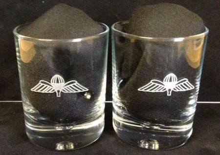 PARA WINGS Pair of Whiskey Glasses